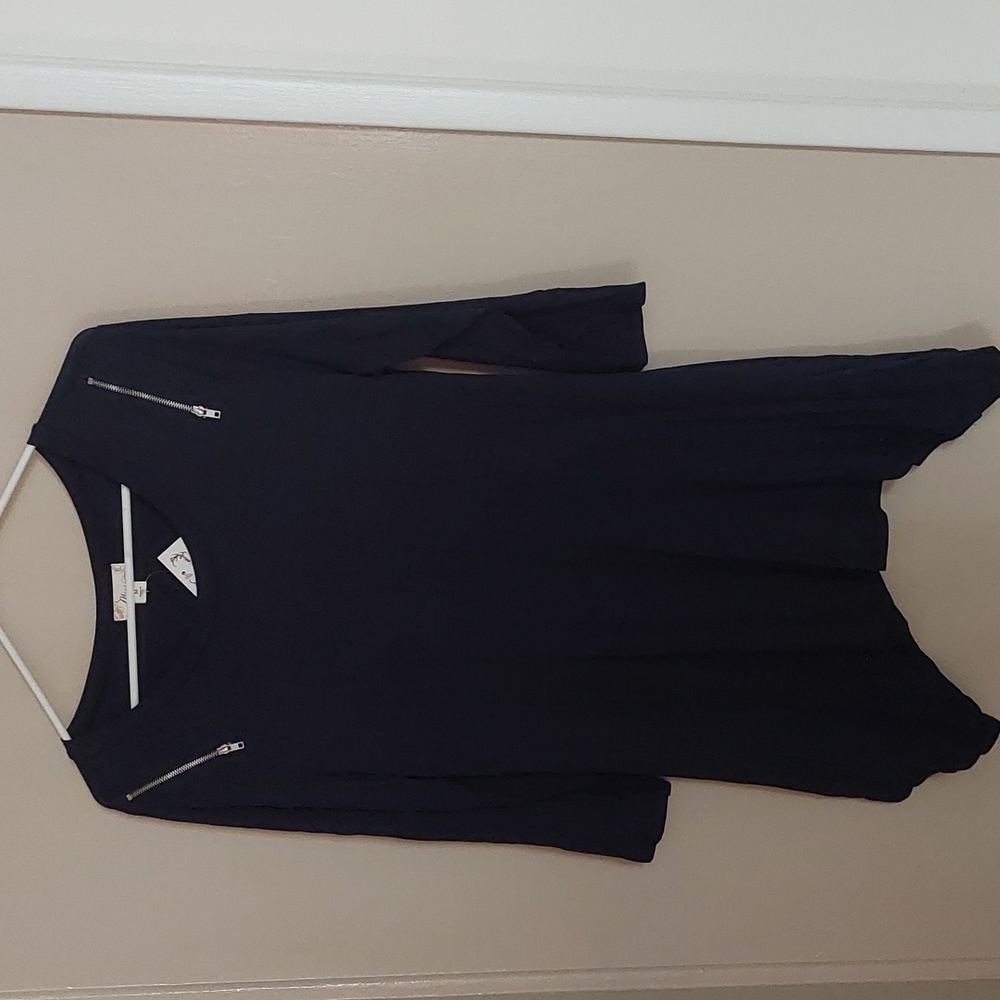 Navy top with zipper detail